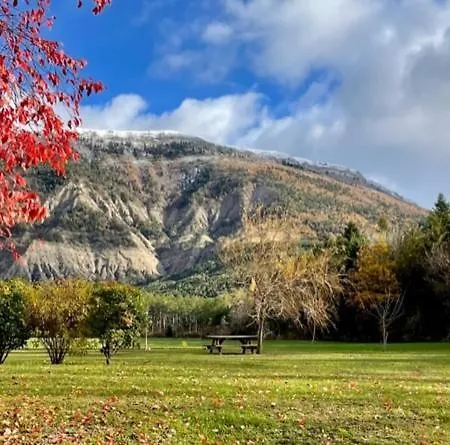 Bed & Breakfast La Source 3*