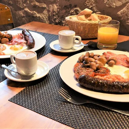 Bed & Breakfast La Source 3*